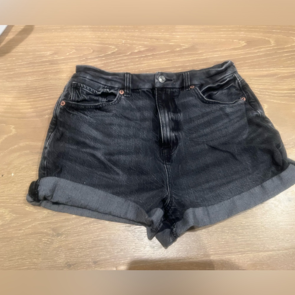 American Eagle black denim shorts size 8